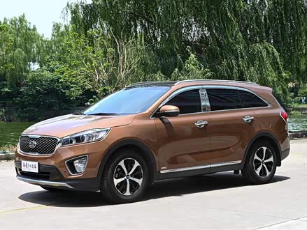 索兰托 2015款 索兰托L 2.4L 汽油4WD精英版 7座 国V