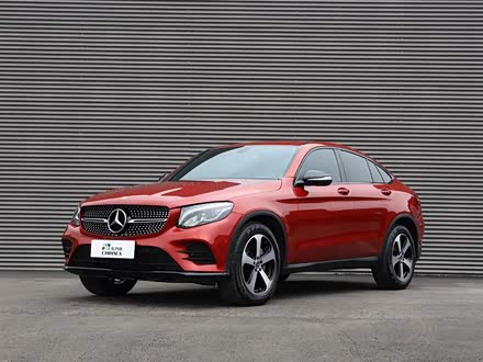 奔驰GLC轿跑 2018款 GLC 200 4MATIC 轿跑SUV