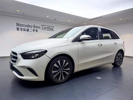 奔驰B级 2021款 B 200 动感型