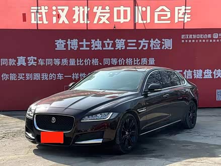 捷豹XFL 2018款 XFL 2.0T 250PS 豪华版