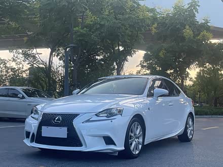 雷克萨斯IS 2015款 200t F SPORT