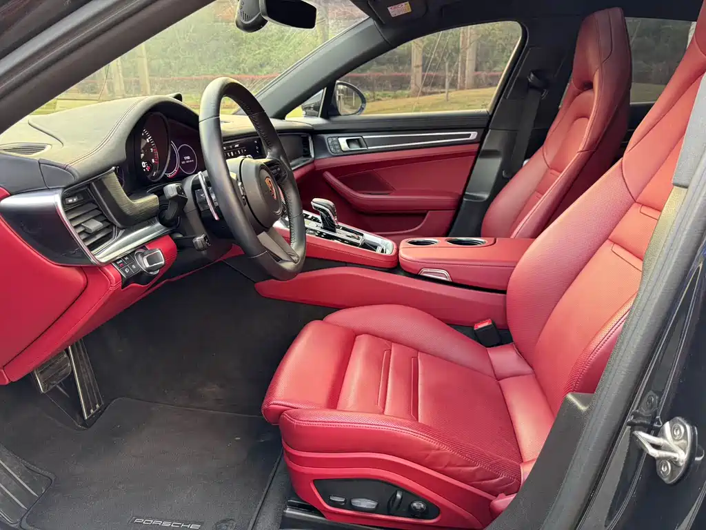 PORSCHE PANAMERA NEW ENERGY