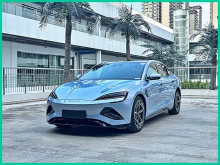 海豹 2022款 700km 长续航后驱版