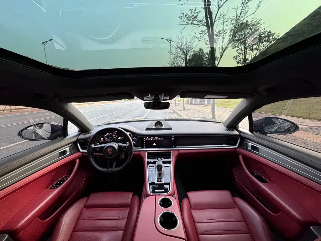 PORSCHE PANAMERA NEW ENERGY