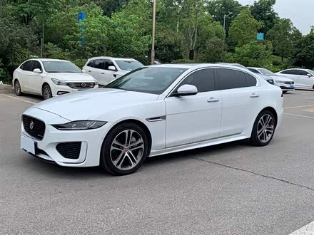 捷豹XEL 2021款 2.0T 200PS R-DYNAMIC 青春运动版