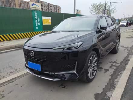 长安UNI-K 2021款 2.0T 尊贵型
