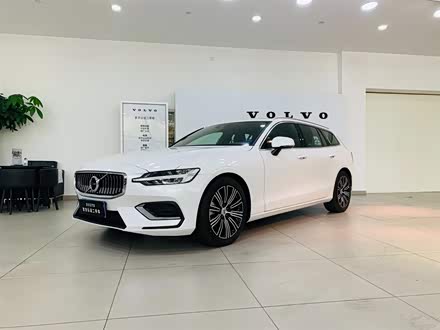 沃尔沃V60 2021款 B5 智远豪华版