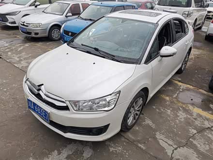 世嘉 2013款 三厢 1.6L 手动品尚型
