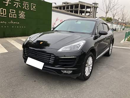 众泰SR9 2017款 2.0T 自动极致之梦版