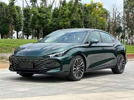 MG7 2023款 2.0T 自动Trophy+激擎耀世版