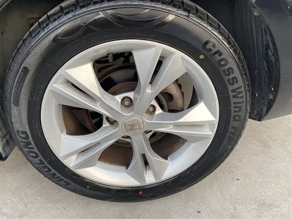 Zotye Zotye Z500 — миниатюра 17