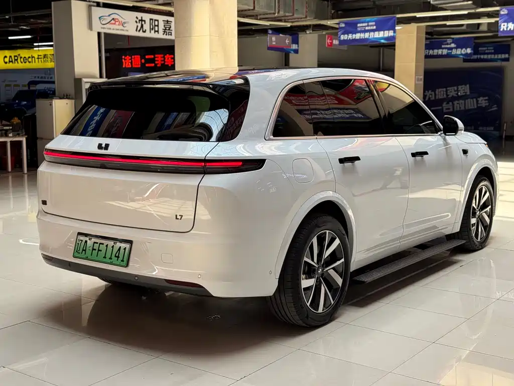 Li Auto IDEAL L7