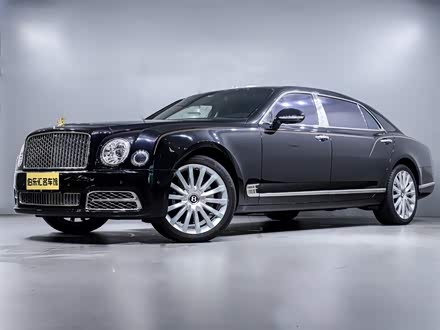 慕尚 2017款 6.8T 长轴距版