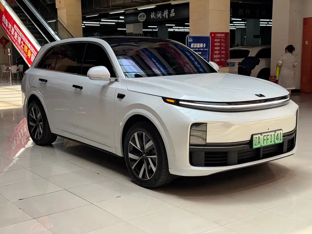 Li Auto IDEAL L7