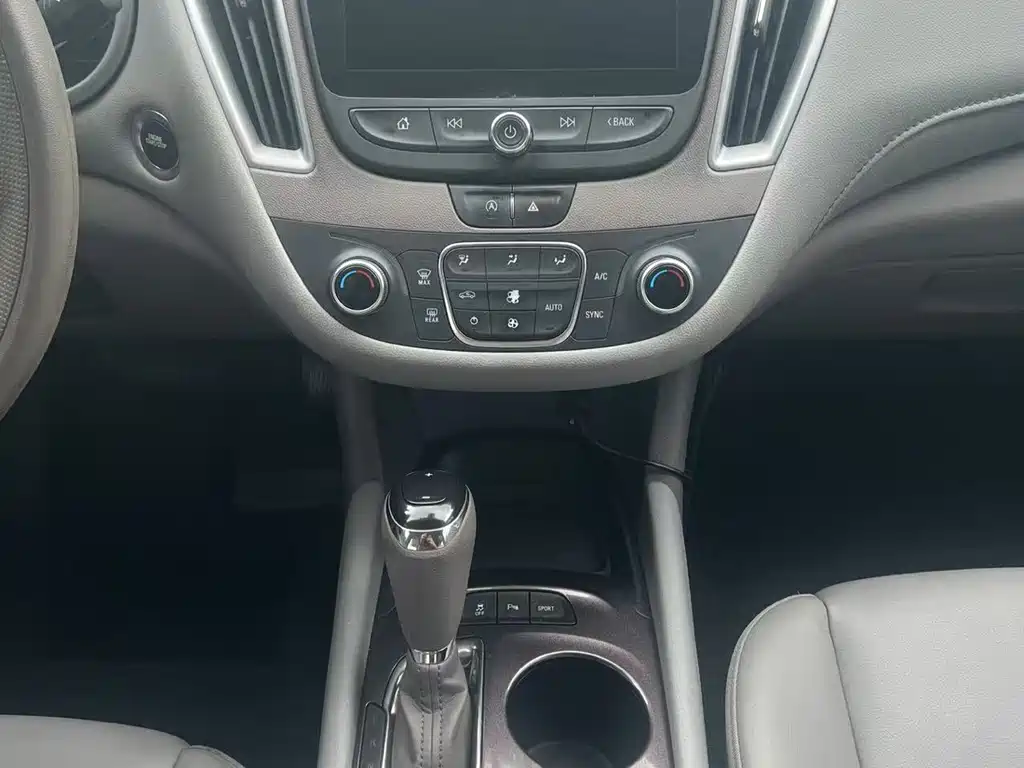 CHEVROLET MAI RUIBAO XL