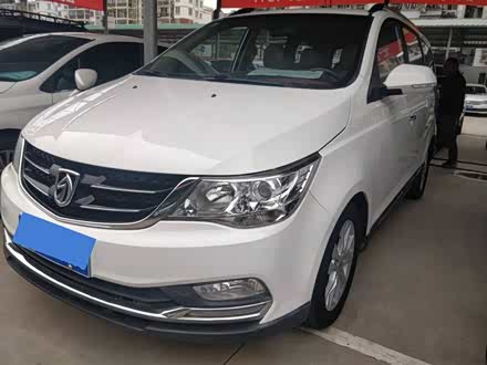 宝骏730 2016款 1.5T 手动舒适型 7座