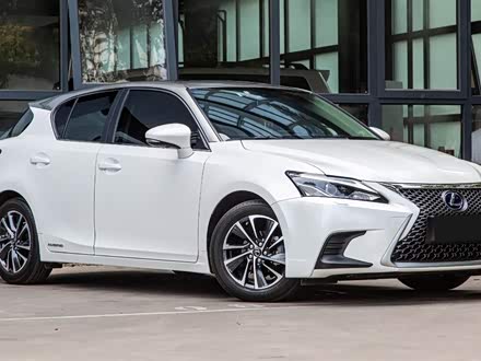 雷克萨斯CT 2020款 CT200h 舒适版 双色