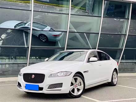 捷豹XFL 2020款 XFL 2.0T P200 两驱精英版