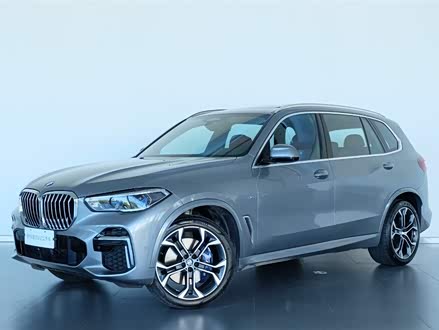 宝马X5 2022款 xDrive 40Li 尊享型M运动套装