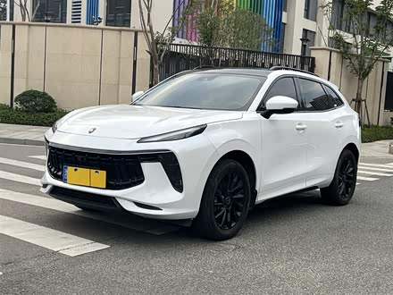 风行T5 EVO 2021款 1.5TD DCT铂金版