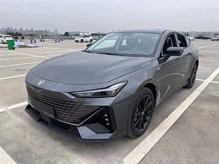 长安UNI-V 智电iDD 2023款 智电iDD 1.5T 113km智酷型