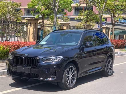 宝马X3 2022款 xDrive30i 领先型 M曜夜套装