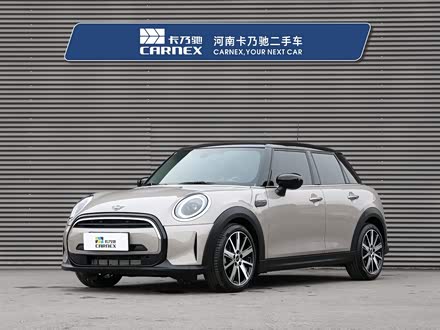 MINI 2023款 改款 1.5T COOPER 艺术家 五门版