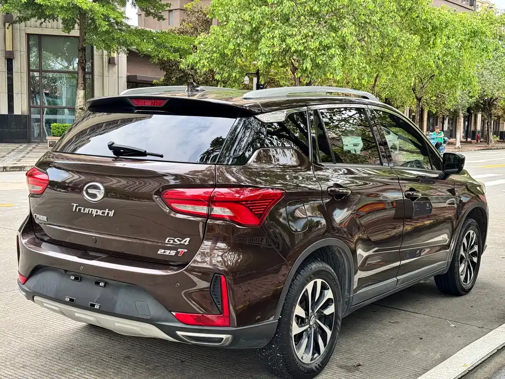 GAC TRUMPCHI GS4