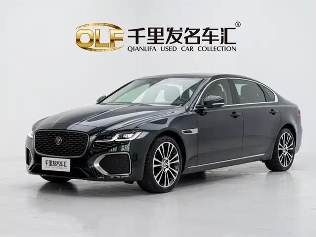 JAGUAR  XFL 2025