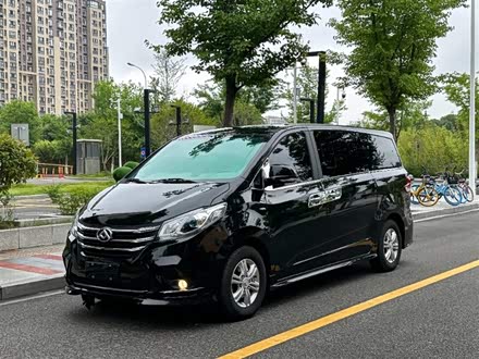 上汽大通MAXUS G10 2021款 2.0T 自动智享版 汽油 7座