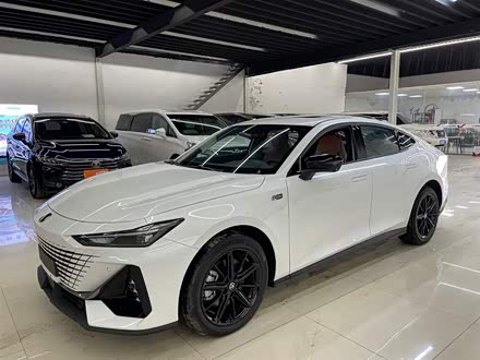 长安UNI-V 智电iDD 2023款 智电iDD 1.5T 113km智酷型