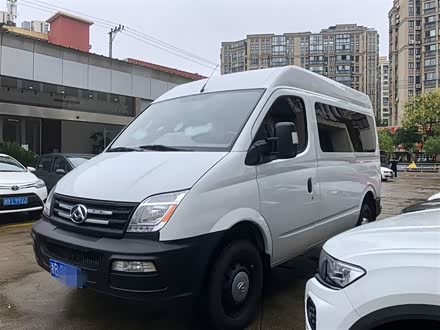 上汽大通MAXUS V80 2019款 2.5T经典款AMT傲运通短轴中顶5/6座