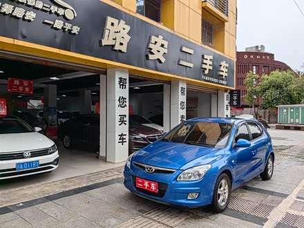北京现代i30 2009款 1.6L 手动劲享型