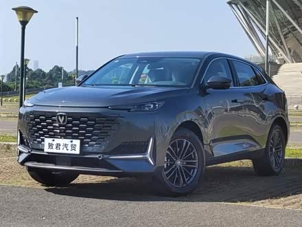 长安UNI-K 2024款 2.0T 两驱悦尚型