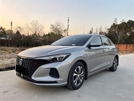 逸动 2020款 PLUS 蓝鲸NE 1.4T GDI DCT旗舰型