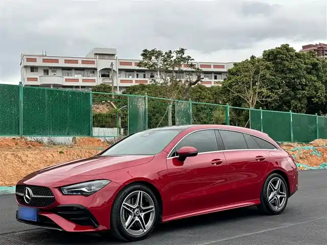 MERCEDES-BENZ  CLA 2024