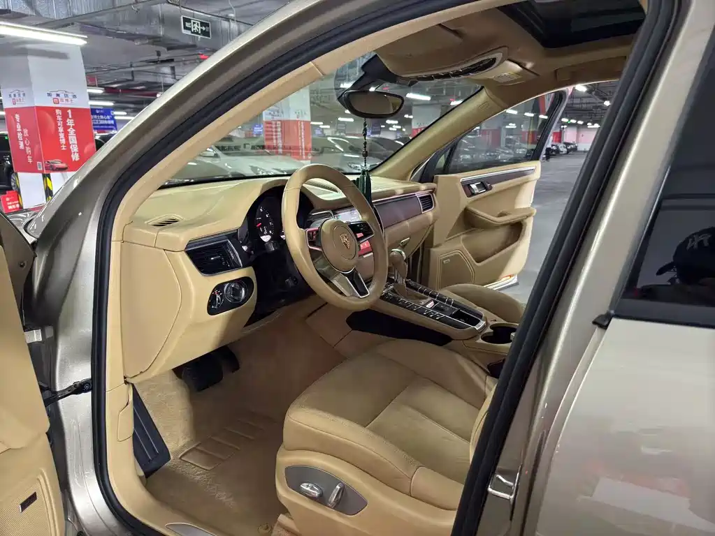 Porsche Macan 2014 Macan 2.0T