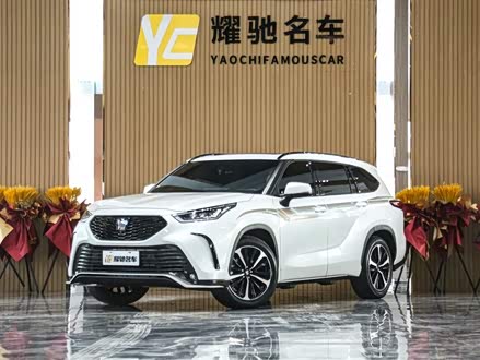 皇冠陆放 2021款 2.5L HEV四驱尊贵版