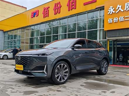 长安UNI-K 2021款 2.0T 全轮驱动尊贵型