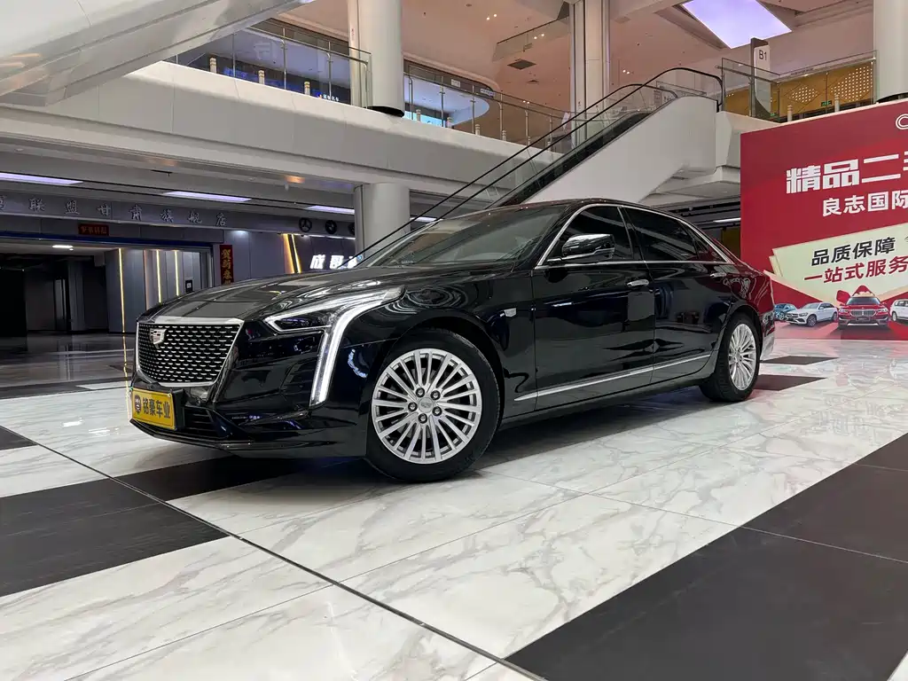 CADILLAC CT6