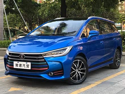 宋MAX 2017款 1.5T 自动智联尊贵型 7座