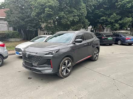 长安CS55PLUS 2022款 第二代 1.5T DCT尊贵型