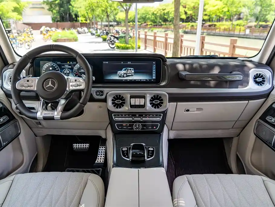 MERCEDES-BENZ G CLASS AMG