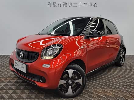 smart forfour 2018款 0.9T 66千瓦风尚型