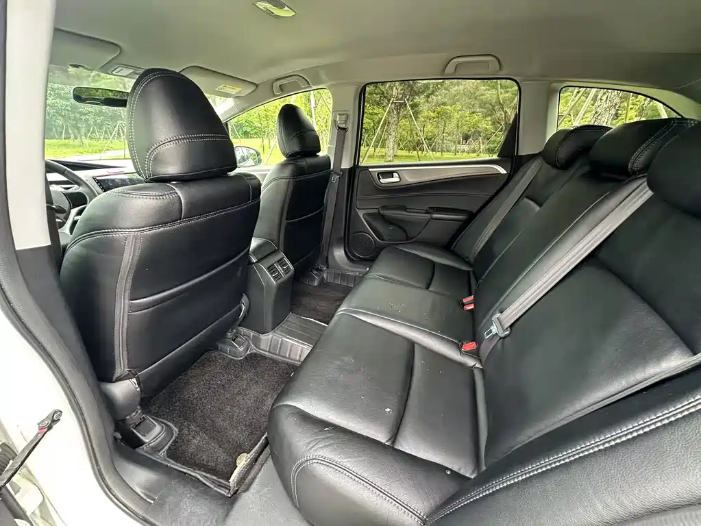HONDA JADE