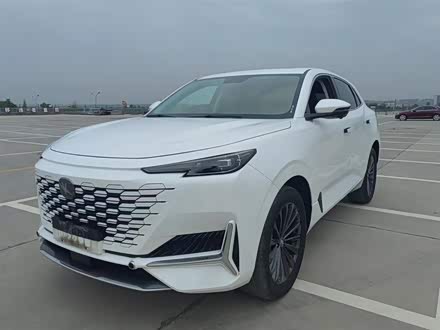 长安UNI-K 2021款 2.0T 全轮驱动卓越型