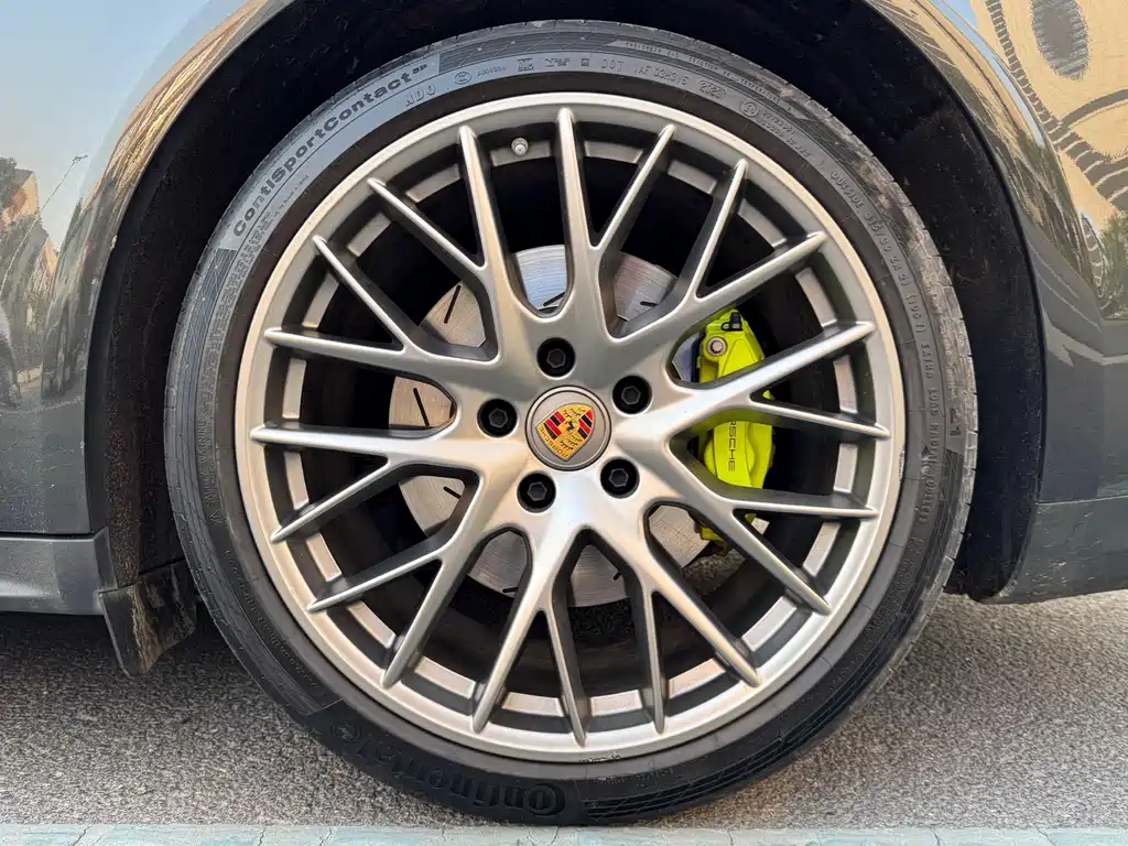 PORSCHE PANAMERA NEW ENERGY