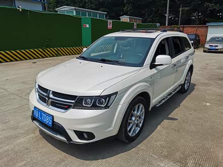 酷威 2014款 2.4L 两驱旅行版