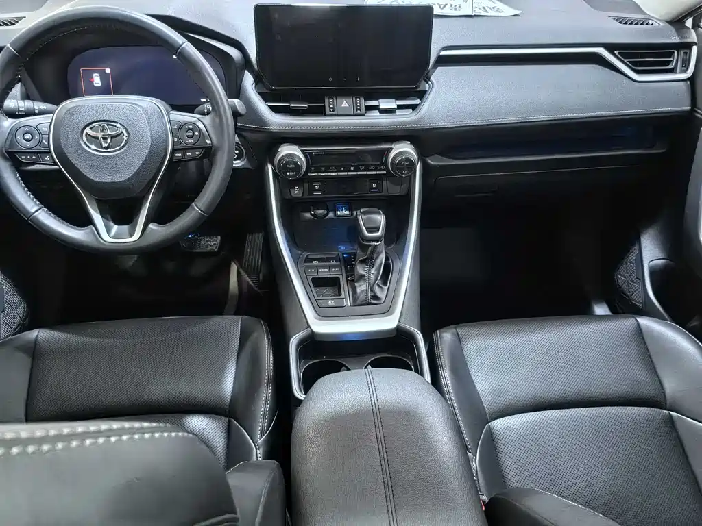 Toyota Wildlander 2023 2.5L E-CVT Luxury
