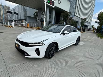 起亚K5 2021款 380T GT-Line 旗舰版